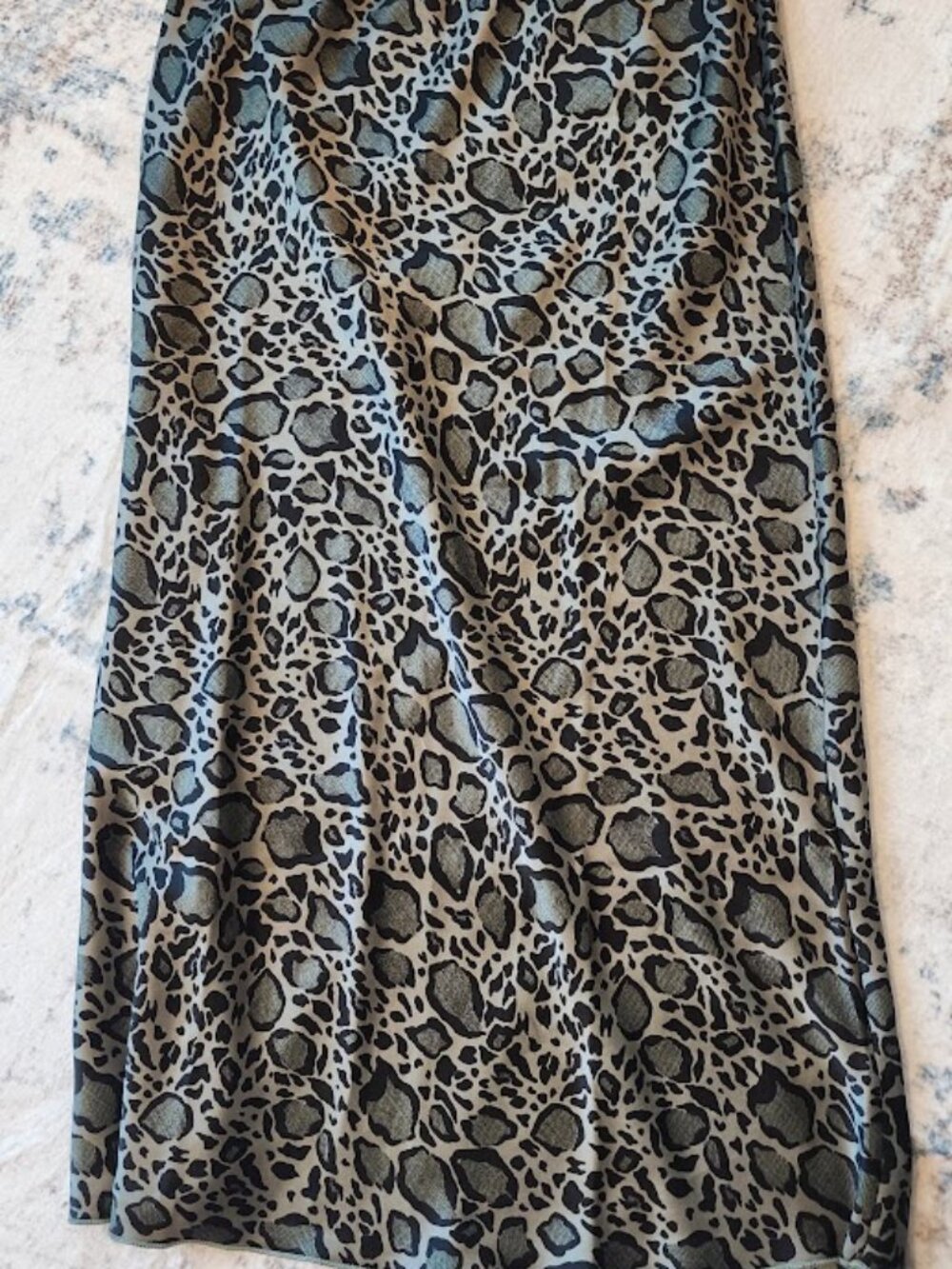 Hashtag grey/black slip skirt